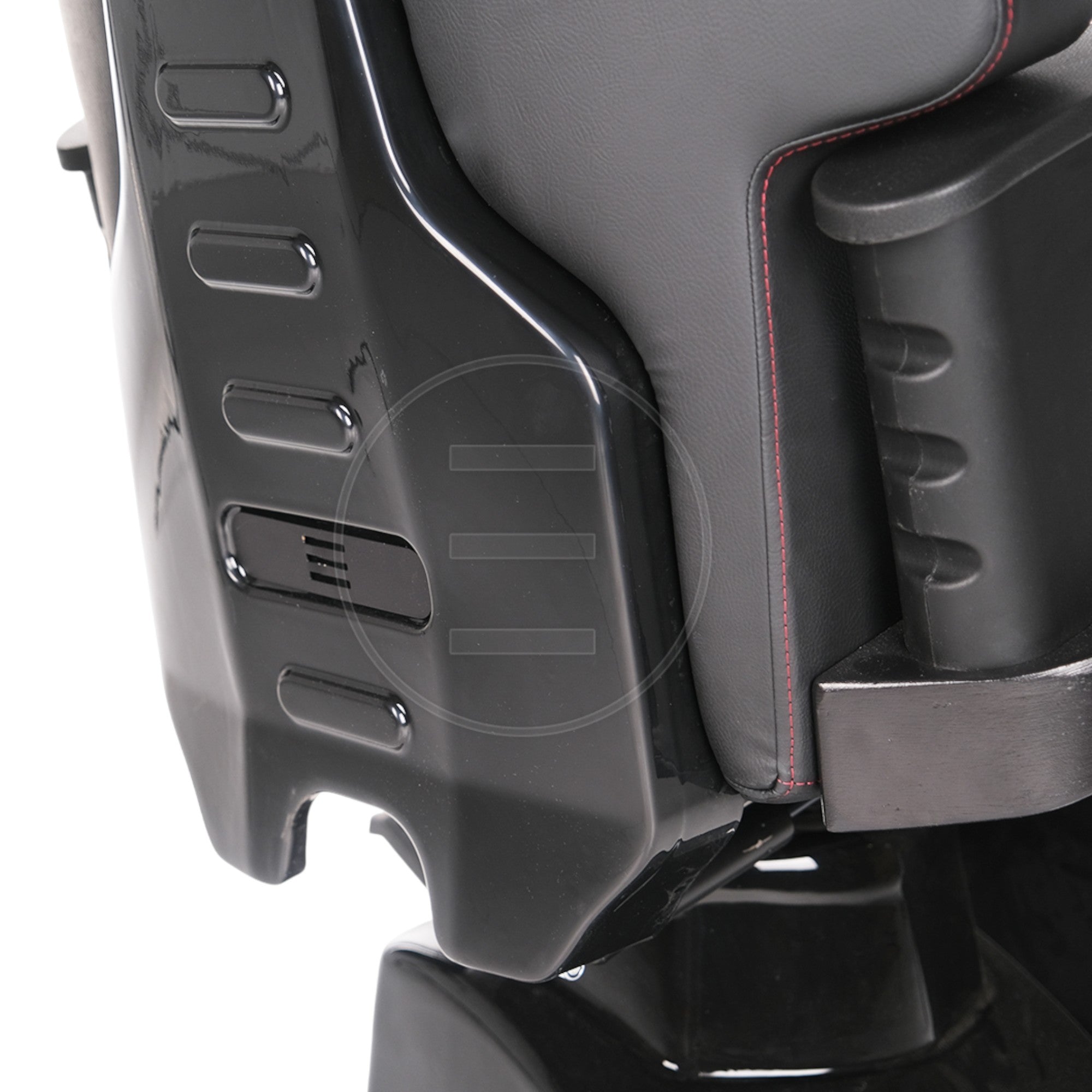 Alpeda - New Sports Man A Barber Chair (Black Finish)