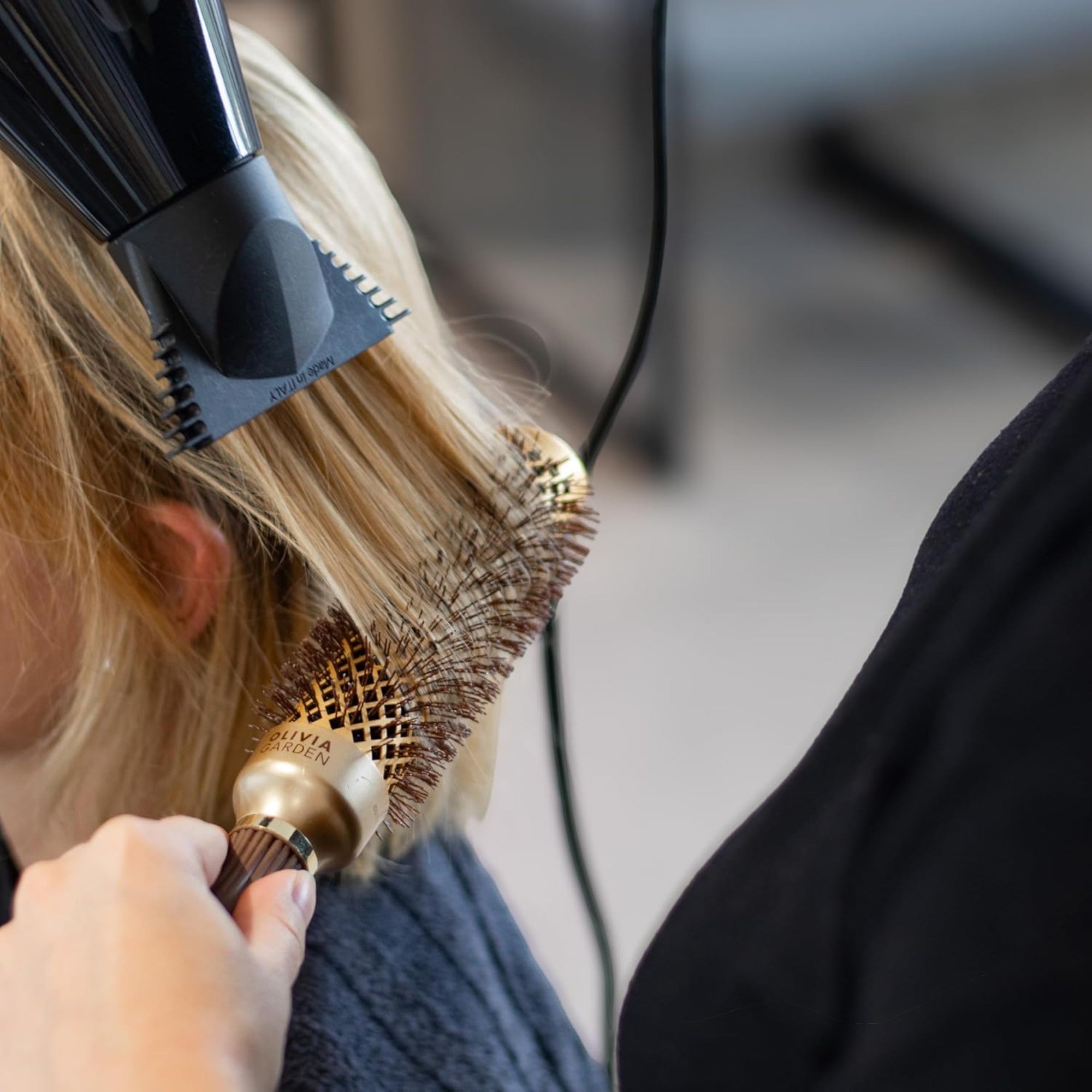 Olivia Garden - Expert Blowout Shine Wavy Bristles Gold & Brown 35mm