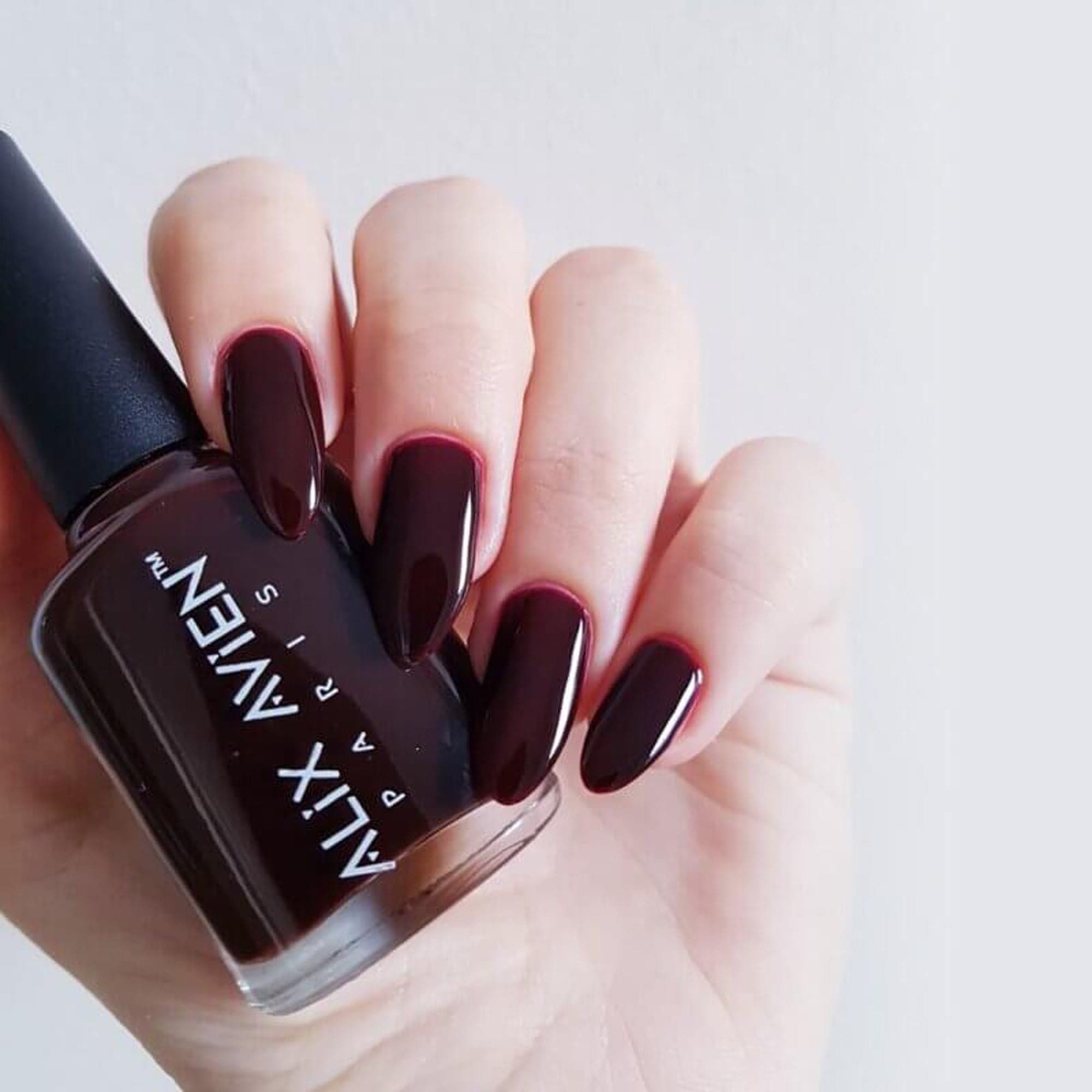 Alix Avien - Nail Polish No.108 (Chocolate Syrup) - Eson Direct