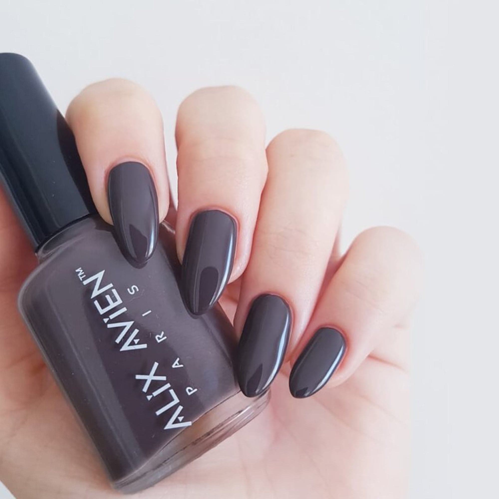 Alix Avien - Nail Polish No.53 (Dark Chocolate) - Eson Direct