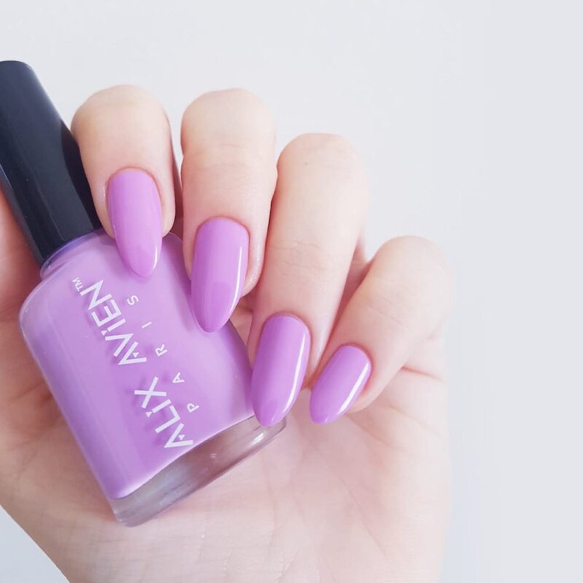 Alix Avien - Nail Polish No.62 (Lilac)