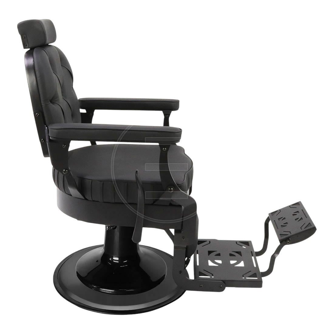 Alpeda - Roberto Classic Barber Chair (Black Finish)