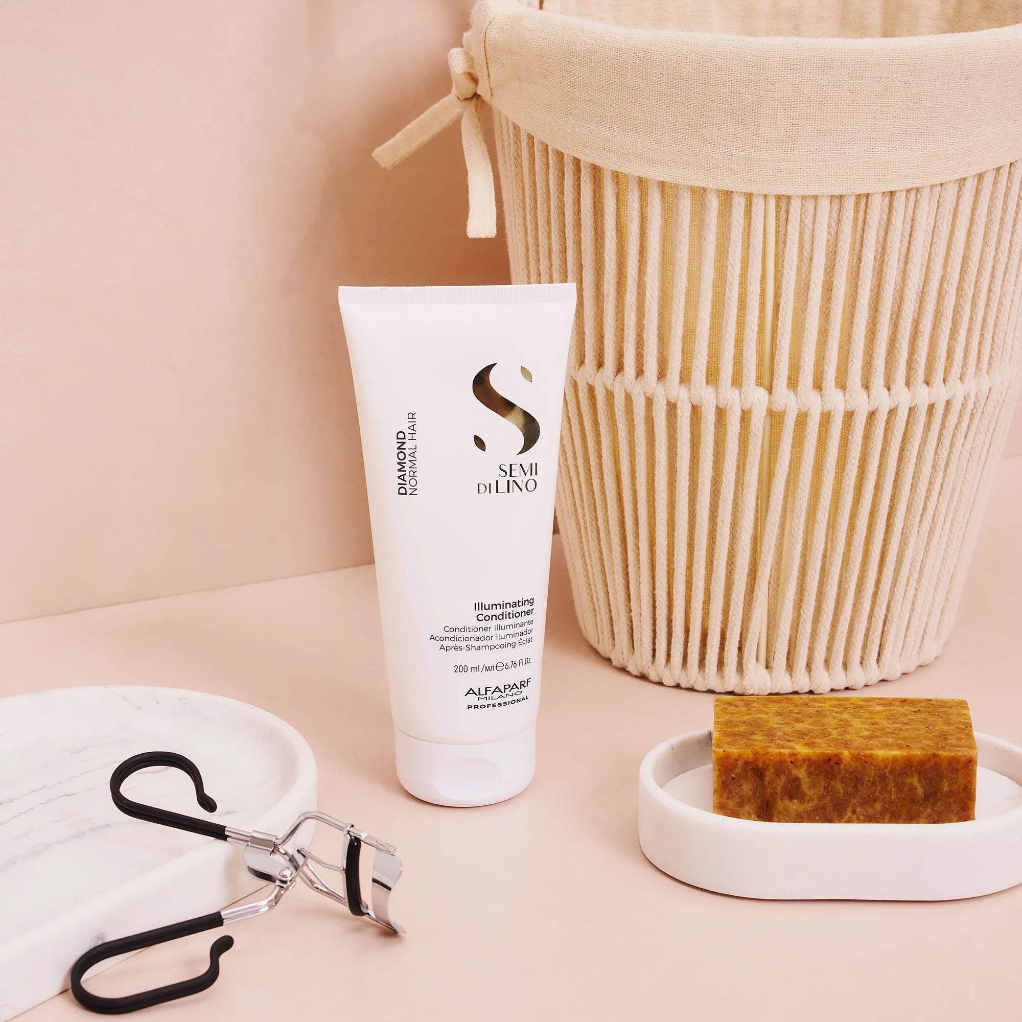Alfaparf -  Semi Di Lino Diamond Illuminating Conditioner